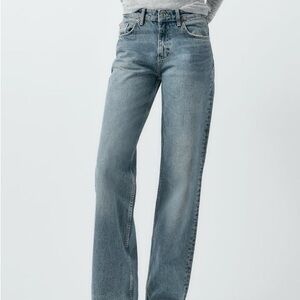 Zara Full Length TRF Mid-Rise Wide Leg Jean